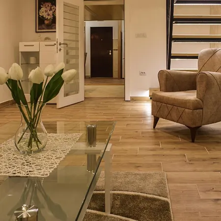 Apartment Urban Duplex *