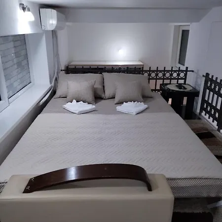 Apartamento Urban Duplex Belgrado